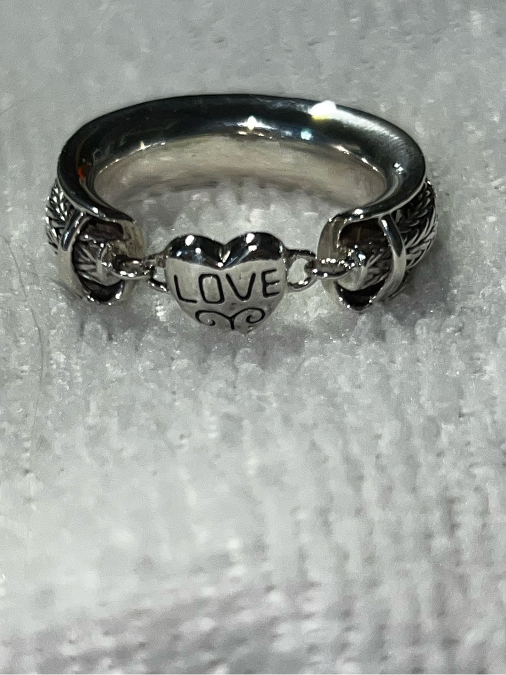 Brighton 925 Sterling Silver ''Love'' Movable Heart Ring Size 10 Excellent Cond